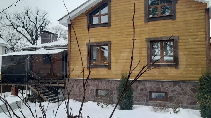 Дом 360 м² на участке 5 сот.