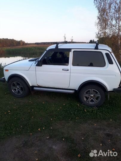 LADA 4x4 (Нива) 1.7 МТ, 2013, 140 000 км