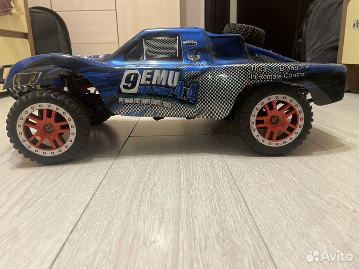 Машинка Remo Xobby