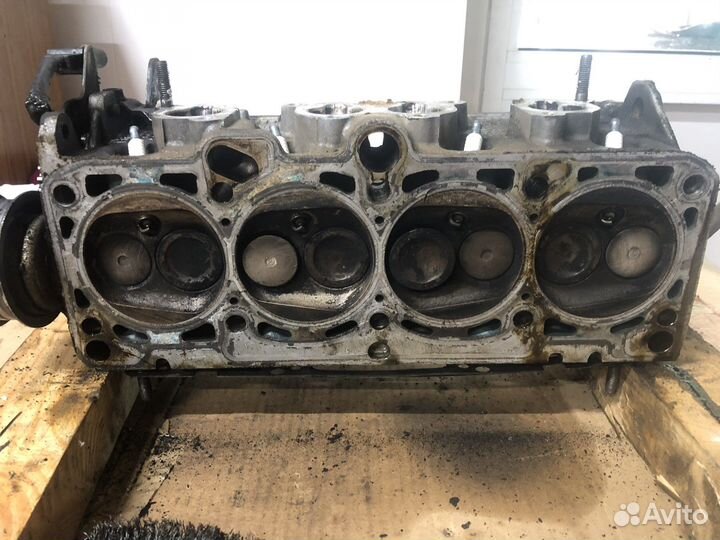 Головка блока цилиндров VAG 1.6 06B103373A