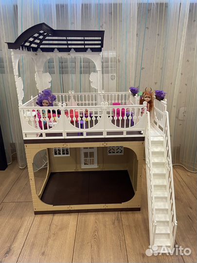 Кукольный домик для барби