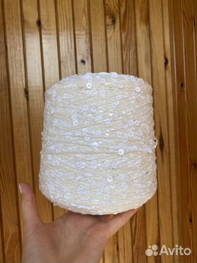 Королевские пайетки на хлопке