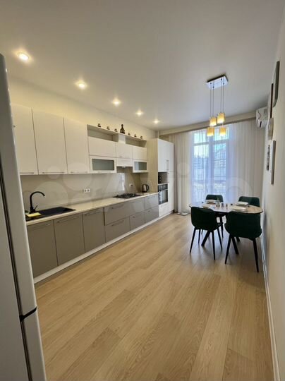 2-к. квартира, 76 м², 4/7 эт.