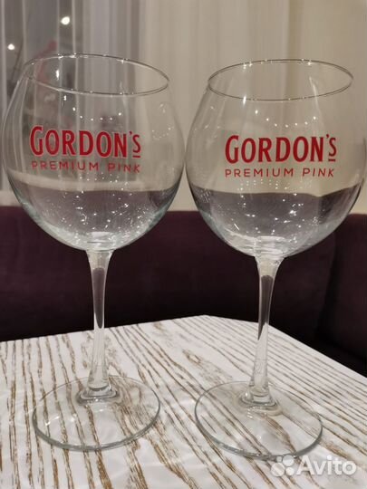 Набор бокалов