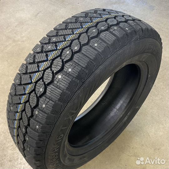 Gislaved Nord Frost 200 215/55 R16 97T