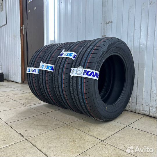 Viatti Strada 2 (V-134) 215/50 R17 95W