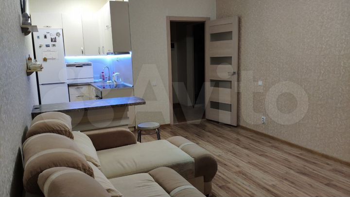 2-к. квартира, 49 м², 13/17 эт.