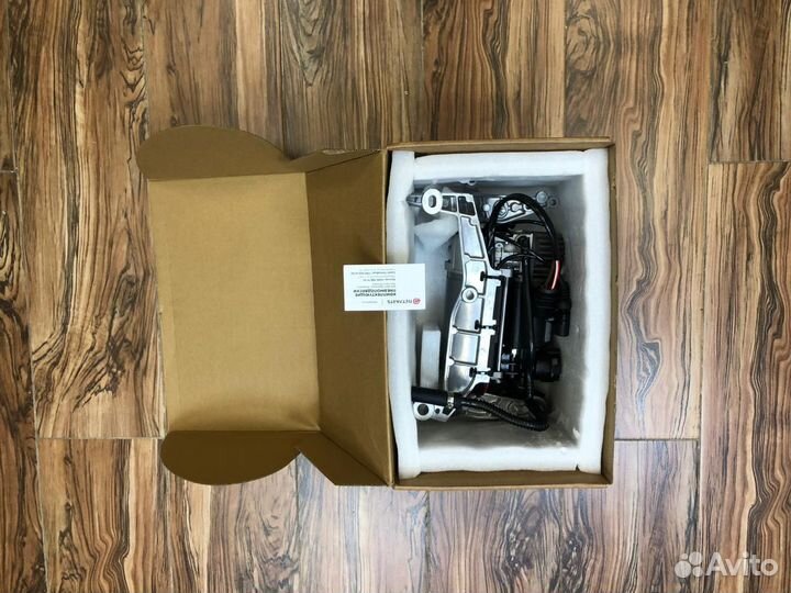 Компрессор Audi Q7 4L 7L0698007D