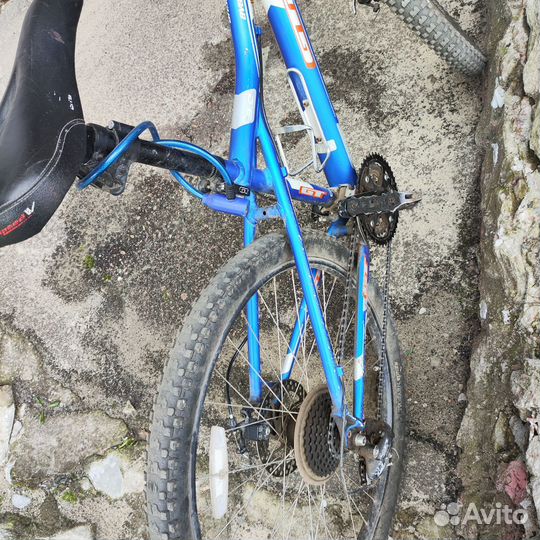 Горный велосипед gt avalanche