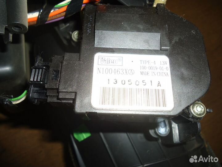 96505768XT корпус отопителя салона Peugeot 1007