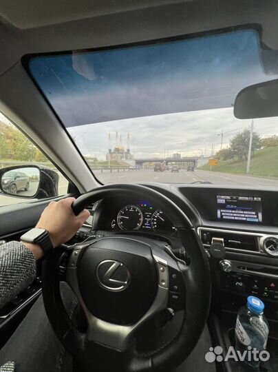 Трезвый водитель, личный охранник