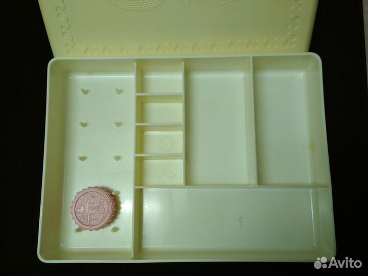 Шкатулка карболит для рукоделия СССР