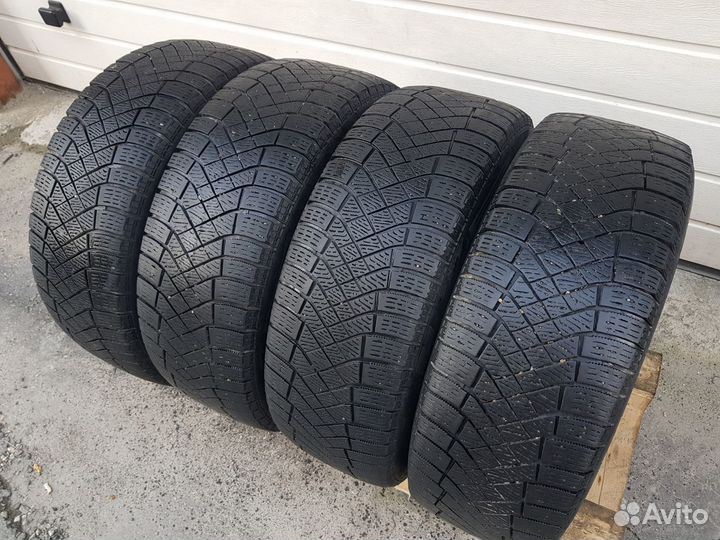 Pirelli Ice Zero FR 205/60 R16 96T