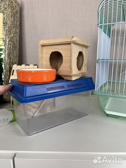 Клетка и корм для грызунов