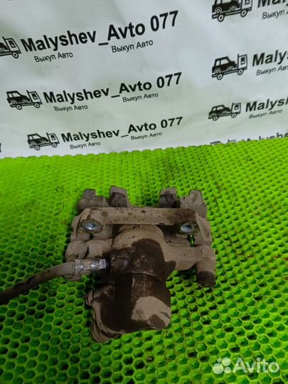 Суппорт задний левый Ford focus 3