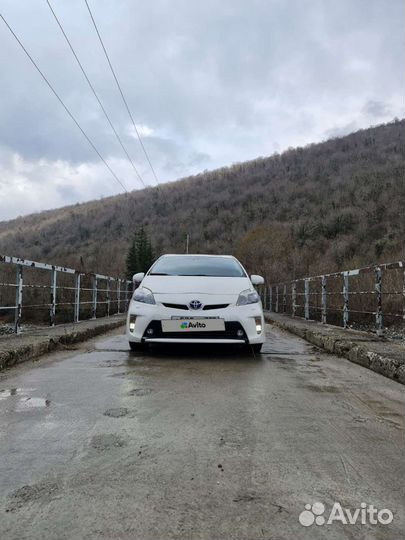Toyota Prius 1.8 AT, 2010, 650 000 км