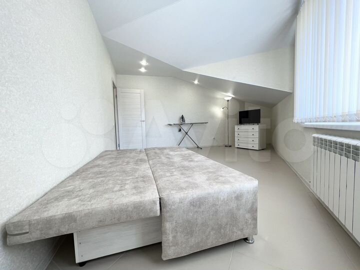 2-к. квартира, 67 м², 6/6 эт.