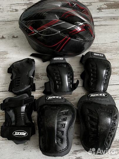 Роликовые коньки