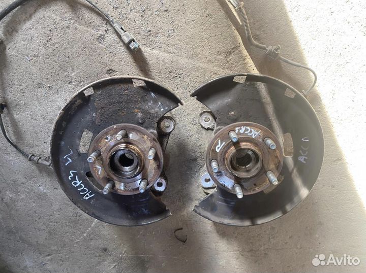 Кулак Шевроле Круз левый правый