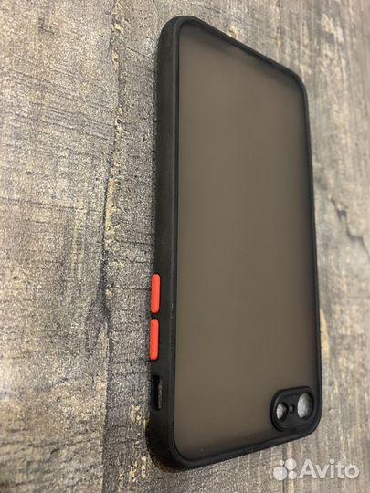 Чехол на iPhone 7