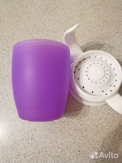 Поильник непроливайка Munchkin