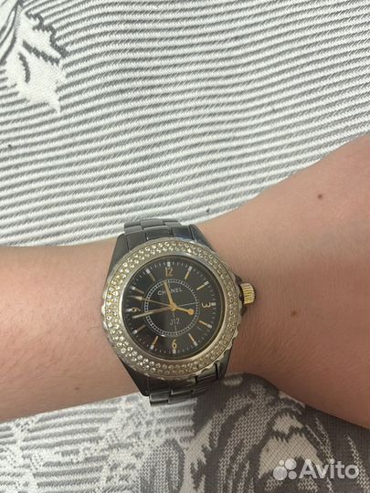 Часы chanel j12
