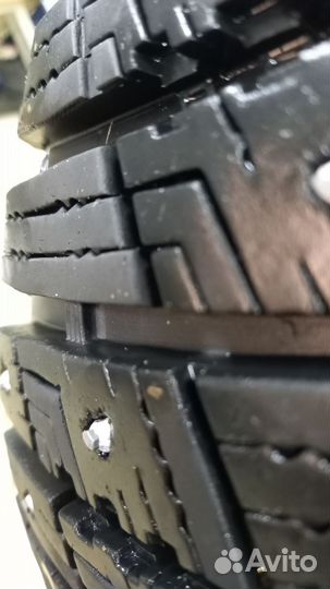 Goodyear Ultragrip Ice Arctic 215/55 R17 99T