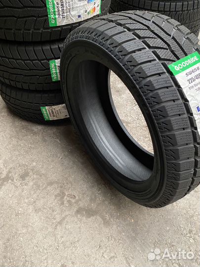 Goodride SW 658 225/45 R17 91H