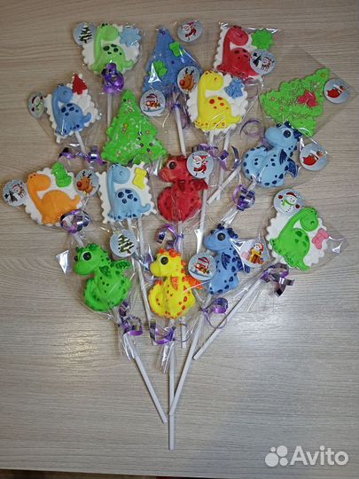 Фигурки из сахарной мастики на заказ