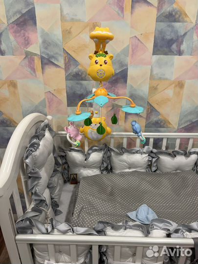 Продам детскую кроватку