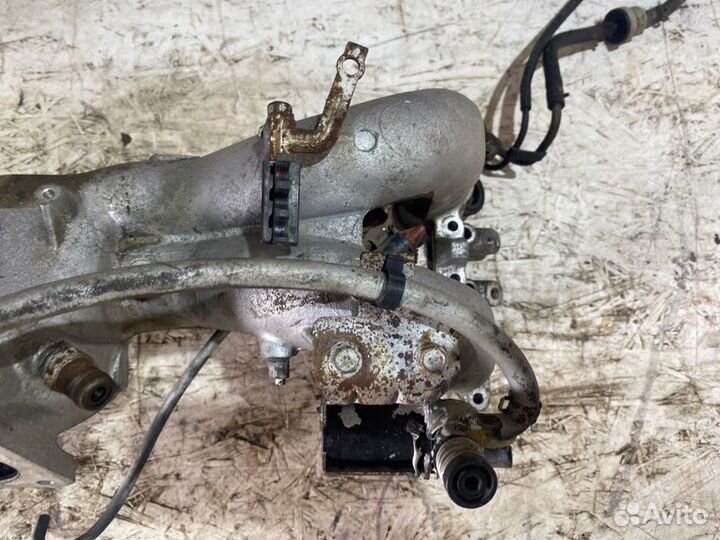 Коллектор впускной Subaru Impreza седан 1.8 1998