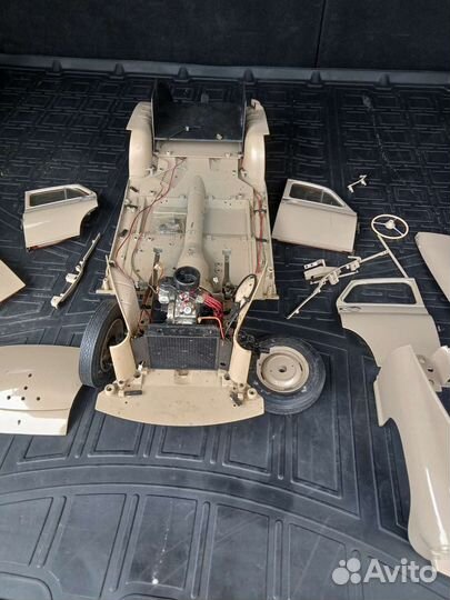 Модель для самостоятельной сборки автомобиля газ