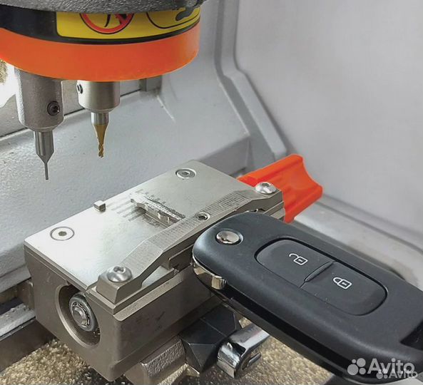 Изготовление программирование автомобильных ключей