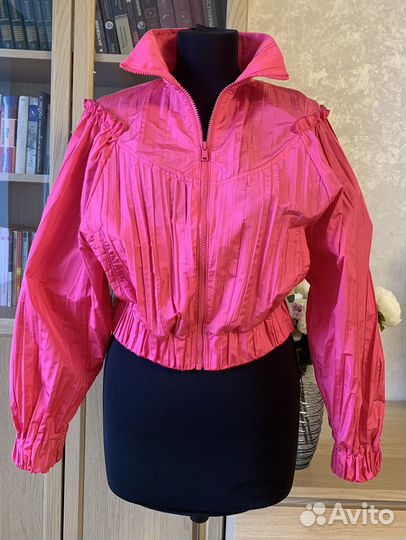 Новая куртка - ветровка Zara, размер S