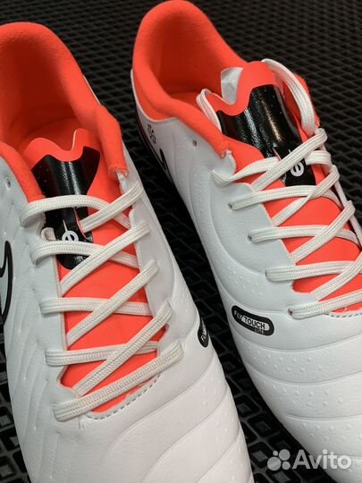 Бутсы Nike Tiempo Legend 10 Academy FG