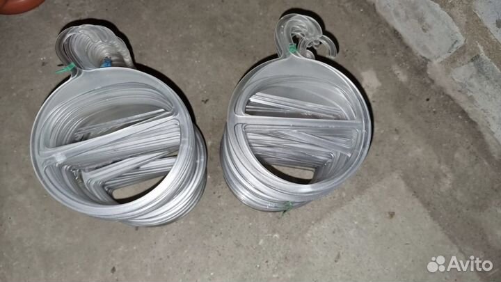 Вешалки для палантинов