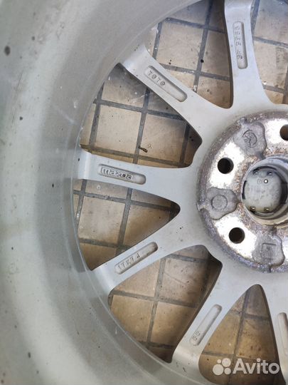 R17 Dunlop SP Sport 01 235/45, PCD 5x114.3 DIA 10