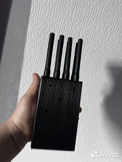 Глушилка сотовой связи