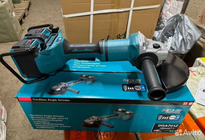 Аккумуляторная болгарка Makita 230 мм (Арт.90249)