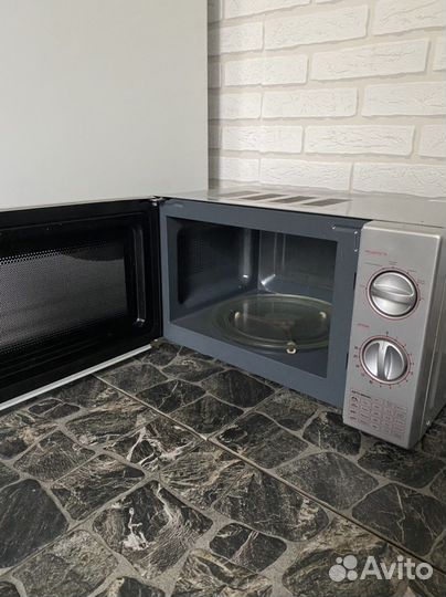 Микроволновая печь vitek