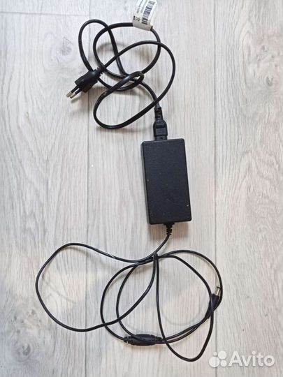 Блок питания сетевой для монитора AC/DC adapter