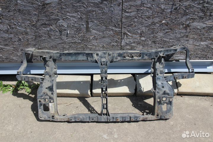 Панель передняя (телевизор) Kia Sportage 2