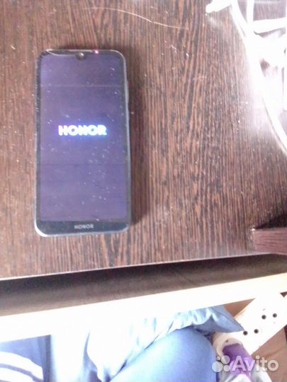 Телефон honor 8S