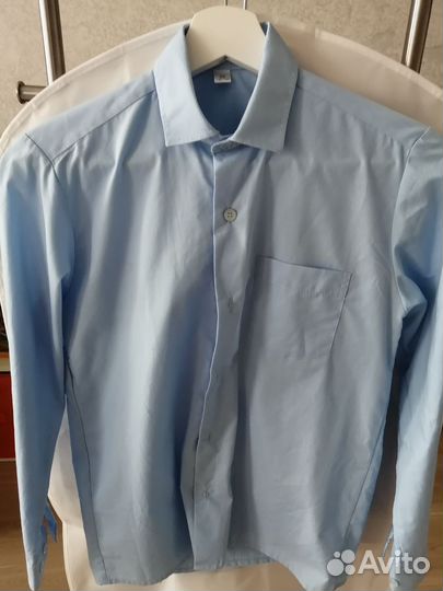 Рубашка на мальчика белая, голубая, серая