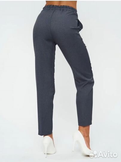 Брючный костюм новый