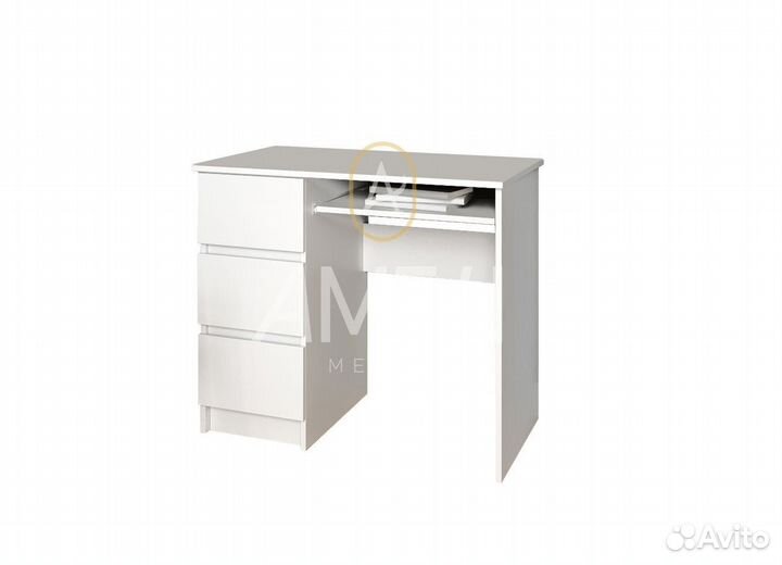 Письменный стол белый