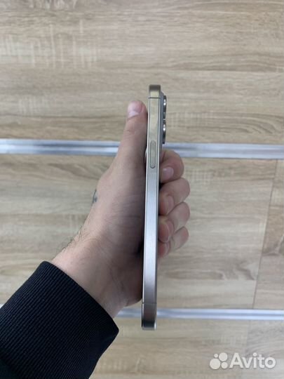 iPhone 15 Pro Max, 256 ГБ