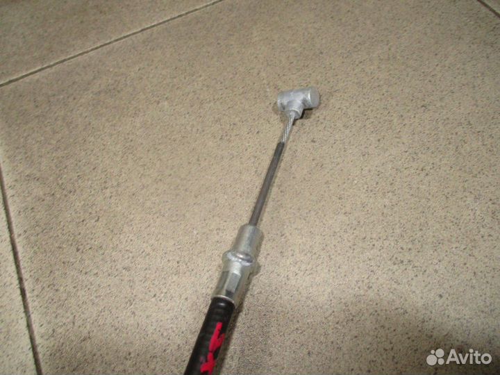 Трос стояночного тормоза Suzuki SX4