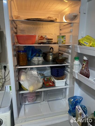 Холодильник бу индезит