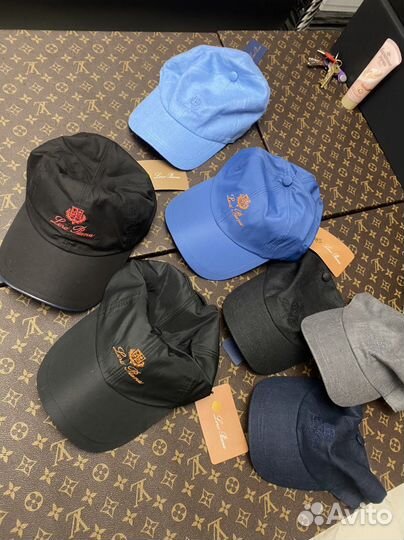 Лоро пиана кепка